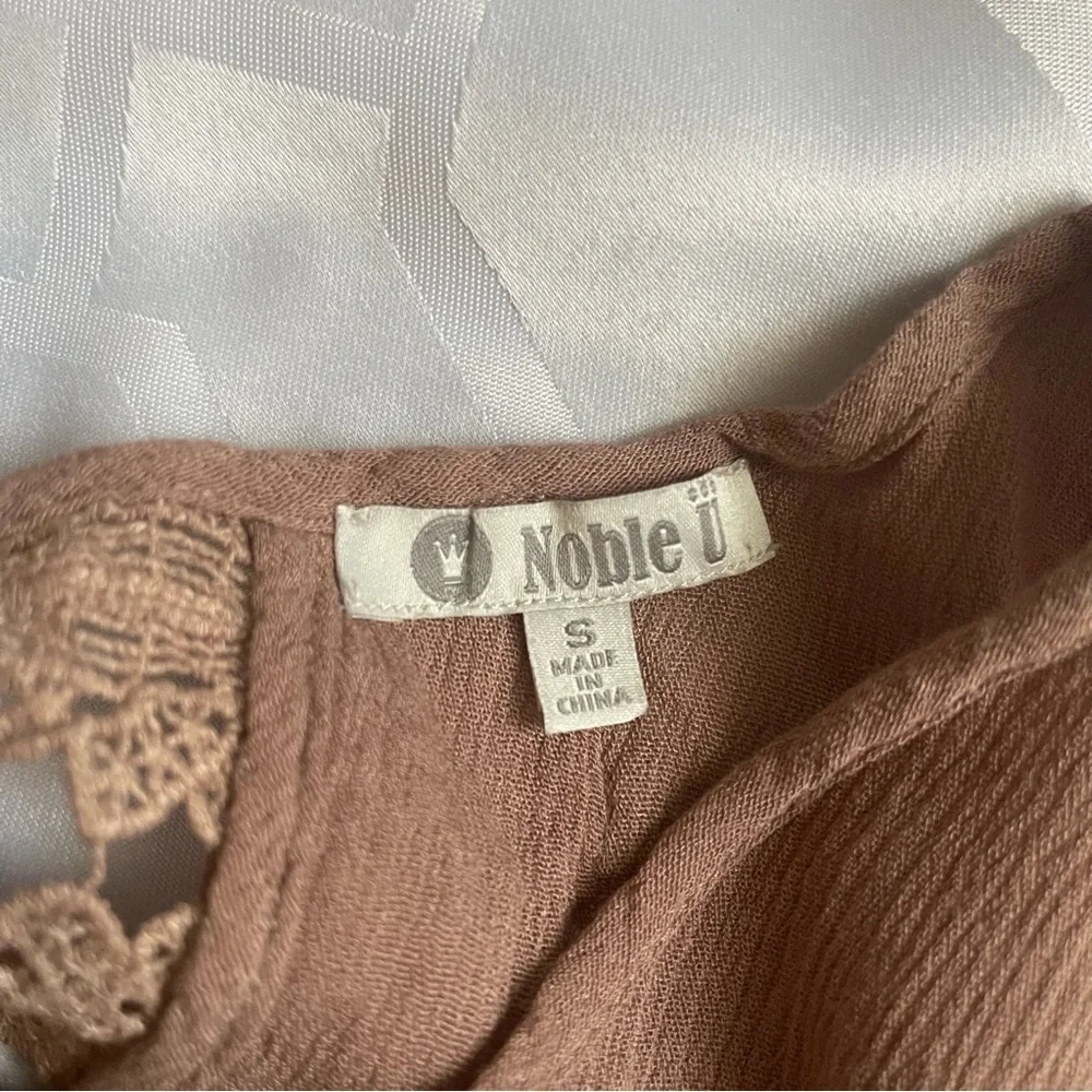Noble U Lace Trim Bell Sleeve Peplum Top Brown Women's Small